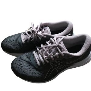 ASICS size 8.5 Gel Excite 7 walking shoe sneaker grey and pink